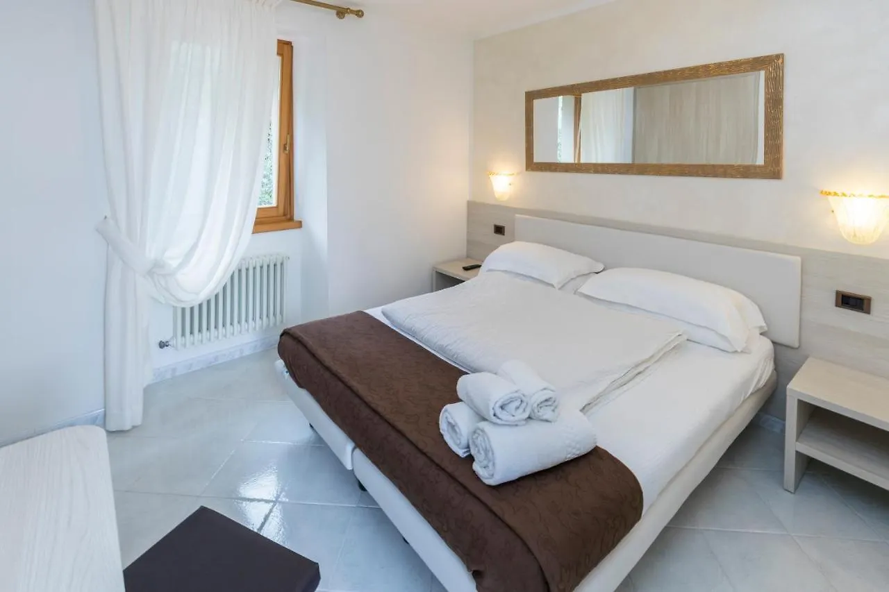 B&B Casa Benamati By Kelly Malcesine Italy