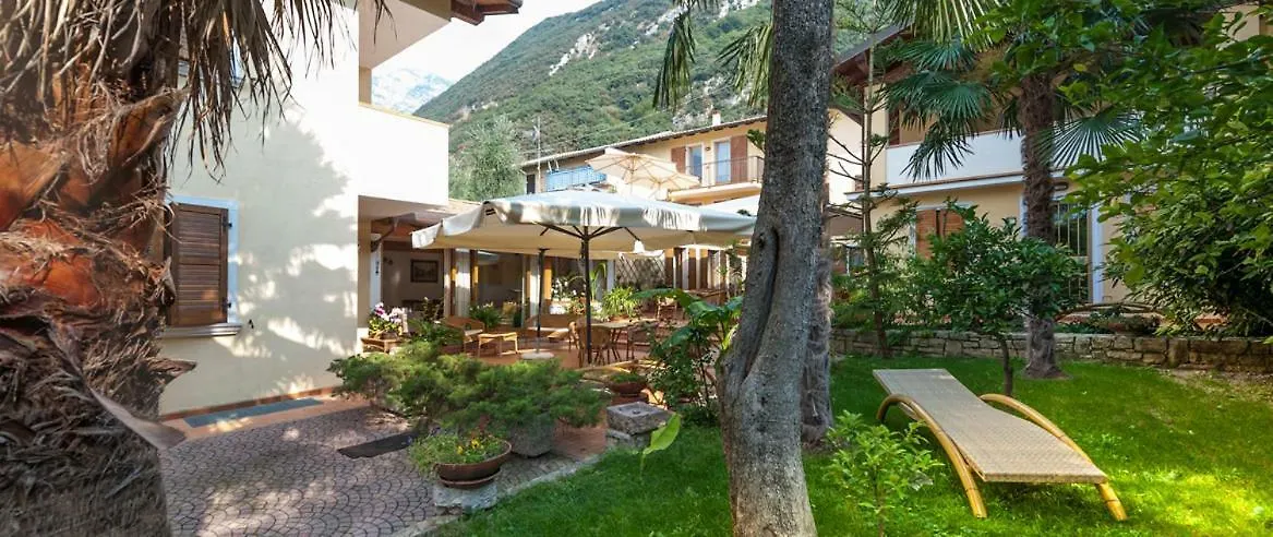 B&B Casa Benamati By Kelly Malcesine 0*,