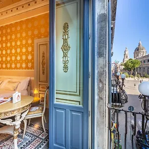 https://palazzo-marletta-house-hotel.catania-hotels.net