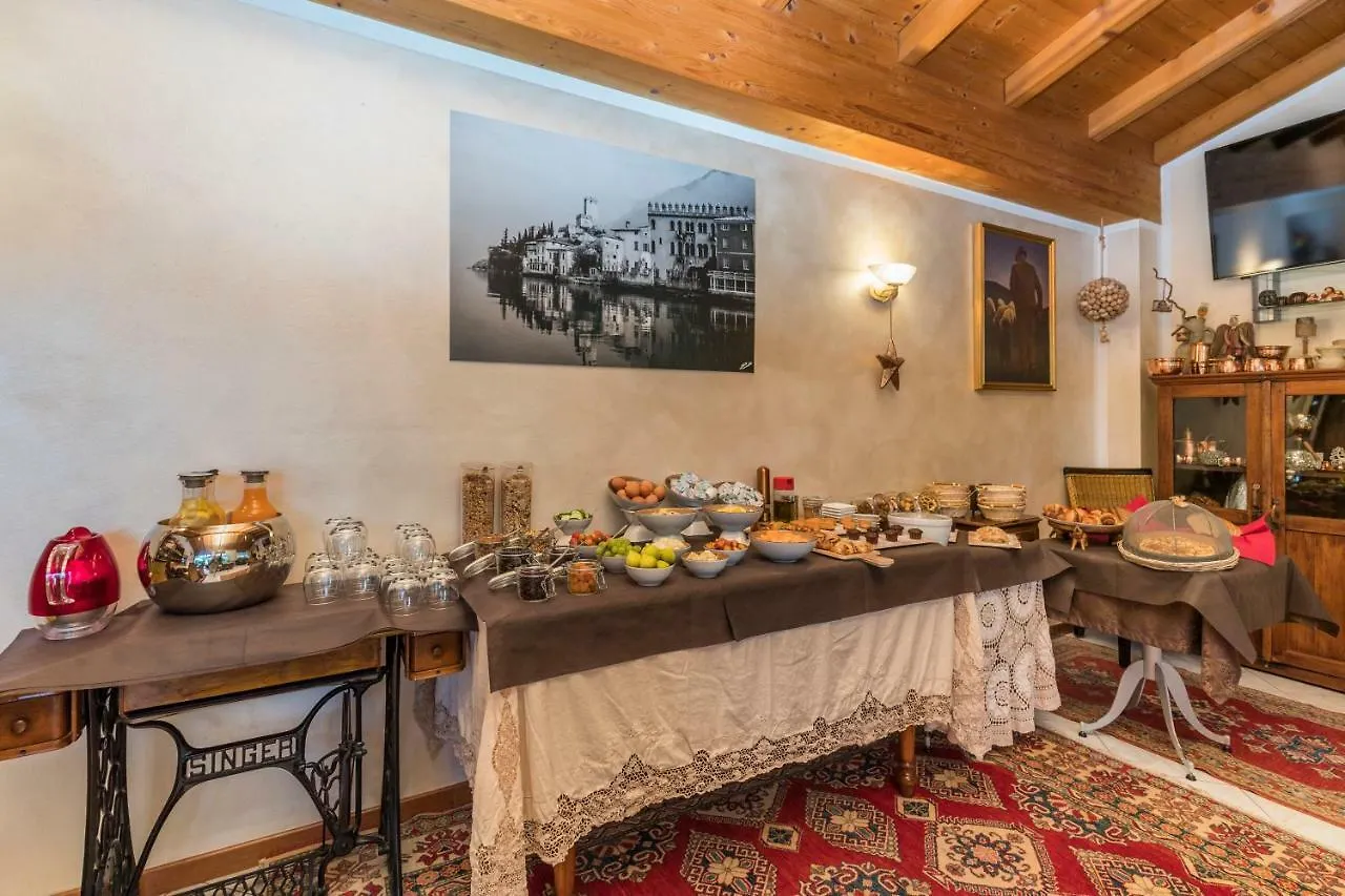 B&B Casa Benamati By Kelly Malcesine Gasthuis
